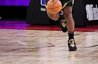 篮球资讯：五年后的NBA五大巨星，东契奇登顶，浓眉哥第四