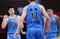篮球资讯：CBA疯狂一夜！3队同时提前无缘季后赛 李楠执教首季即遭打击