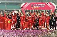 足球资讯：东亚杯，日本女足VS中国女足；中国女足渴望冠军！日本女足平局即可夺冠