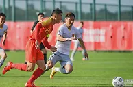 足球资讯：国足全家福出炉，李铁教练团队已减人？29人豪华天团变25人