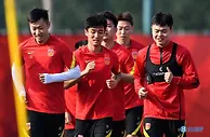 为何国足不在亚洲热身而远征新西兰？记者：这是领导安排