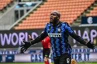 足球赛报：6-2！国米吊打弱旅！7000万巨星造5球，尤文被甩12分，C罗遭打击