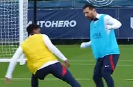 巴黎官方晒球队训练视频，梅西参与合练⚽