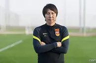 足球资讯：国足输给越南成为耻辱，为什么有人为李铁洗白？