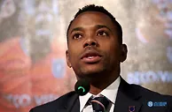 ESPN：罗比尼奥自愿上交护照，以表明自己没有潜逃的意愿