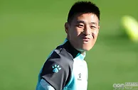 足球赛报：明日4点！西班牙人VS赫罗纳掷最强阵：武磊2搭档齐首发2天才回归