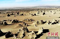 青海茫崖网红景区持续走红 游客突破百万人次