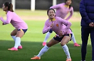世界杯今日开幕！中国女足包机出征珀斯 首战立足防守