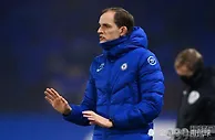 足球资讯：7-2！英超大赢家！皇马卖C罗遭打脸，巴黎解雇图赫尔闹笑话