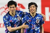 足球赛报：1-0挑落NO.25！日本男足又胜欧洲劲旅，今年6连胜，得失球35-1