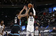 篮球赛报：NBA3月28日比赛前瞻，西蒙斯大战伦纳德，76人负快船？