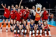 足球报：中国女排赢下生死战！世锦赛八强形势：2队晋级2队提前出局