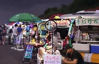 生活与梦想齐飞 火爆的“后备厢创业”能走多远