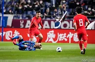 足球资讯：0比1到0比4！越南创4大耻辱纪录，主帅宣战国足，越媒：拿1分不难
