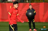 戴伟浚谈转会失败：只能说挺无助，挺无语，也难以置信