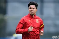 足球资讯：CCTV5直播！中超4支冠军队互啄，平局＝泰山队稳夺冠，郝伟像做梦