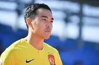 媒体人：冯潇霆不想退役，在中甲还能回越秀山跟广州球迷见个面