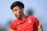 记者：戴伟浚已再次在足协申请仲裁，大概率今夏得到自由身