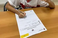 ????梅西？？巴媒：巴西圣保罗签下10岁球员里奥-梅西