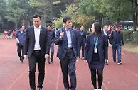 足球资讯：指明方向！人民日报为中国足球定调，肯定中性名并抑制金元足球