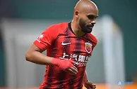 保利尼奥对深圳队完成3次助攻，超过对阵其他中超球队