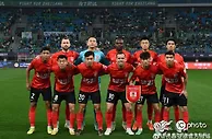谭龙、塞尔吉尼奥建功，长春亚泰2比0战胜浙江队获开门红