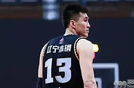 足球资讯：郭艾伦前路在哪？徐静雨解读：若成功留洋 CBA收视率或暴跌