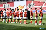 记者：距离中超开赛仅1个月，广州队、昆山队尚未集结确实挺麻烦