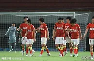 足球资讯：广州队起死回生？45亿债务或压倒中超新土豪，大概率解散！