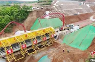 西延高铁全线首孔箱梁完成浇筑