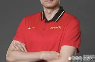 篮球资讯：中国男篮集训名单出炉，易建联领衔广东6人入围 赵睿落选