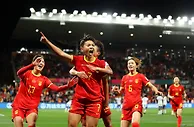 张琳艳造点王霜破门 十人中国女足1-0胜海地