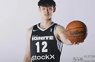 足球资讯：美媒预测曾凡博NBA前景：或第2轮被选中 最高可冲37顺位？