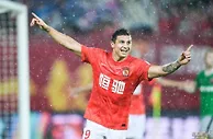 足球赛报：中超-广州2-0深足获新赛季首胜，艾克森独造2球
