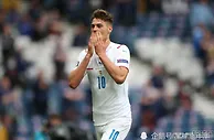 足球赛报：45.4米超级吊射！欧洲杯历史最远进球！捷克2-0胜苏格兰