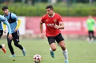 热身赛-成都蓉城2-1四川九牛 艾克森攻入精彩进球 刘涛破门