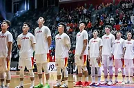 篮球速递：亚洲杯前瞻：中国男篮战巴林不容有失 周琦归队能否复出？