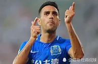 足球赛报：2-0！世界波！扎哈维踢疯了，任意球破门，10场狂造6球