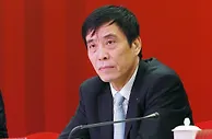 媒体调查陈戌源：精致但不懂球 踢友谊赛工作人员准备7种饮料