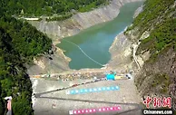 四川：“水电医生”实施高坝“心脏移植手术”