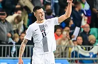 3-0！16分登顶冲击欧洲杯，20岁天才梅开二度，23年梦想接近实现