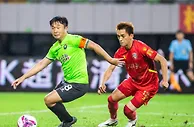 足球资讯：冲超格局，成都、浙江领跑，武汉、陕西、南通争夺附加赛名额