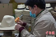 “草编之乡”河北大名：年产5000万件草编织品 餐垫出口量居全国首位