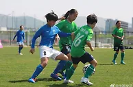 “希望杯”足球赛U12组比赛图集：江苏女足VS武汉女足