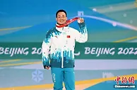 残奥单板滑雪、残奥冬季两项比赛中国选手连夺3金