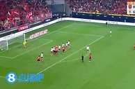 反超比分！周定洋头槌破门，蓉城2-1泰山