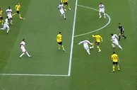 马伦人丛中抽射破门本场完成传射！多特2-0领先斯图加特