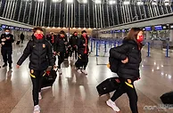 足球资讯：小组赛首轮，中国女足VS台北，队长吴海燕爆冷无缘，背后真相曝光