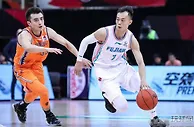 篮球赛报：CBA-上海赛季三杀福建迎两连胜 弗雷戴特34+13王哲林缺阵
