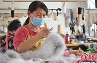 “天下裘都”河北枣强的“皮活儿”国际范儿